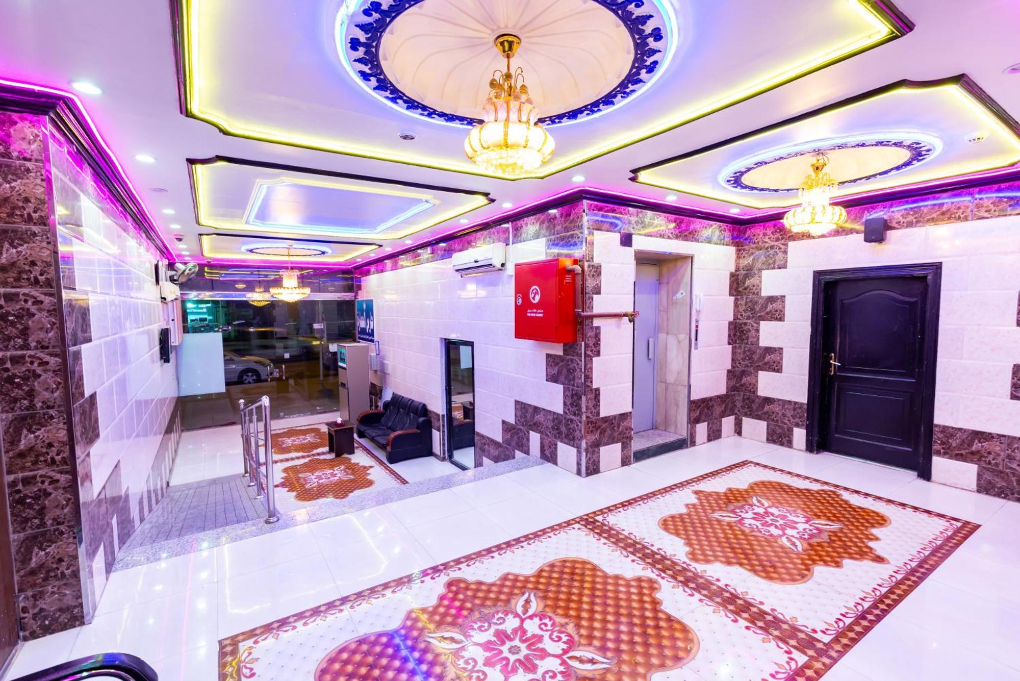 Aparthotel العييري للشقق 014 يومي وشهري بالمدينة 4*